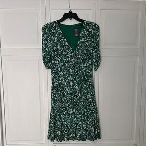 Vince Camuto Green and White Floral Midi Dress